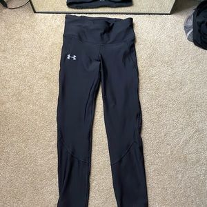 Black under armour leggings